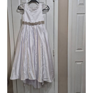 Girls Unbranded Formal Flower Girl Dress Size 6 White with Silver Embellishment